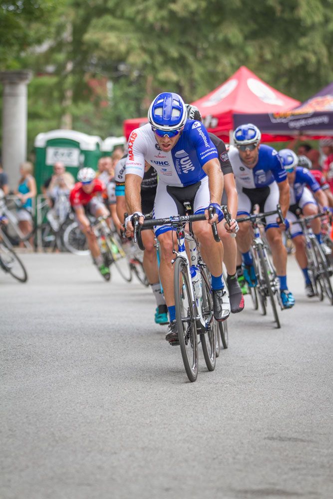 Adrian Hegyvary (UnitedHealthcare) controllng