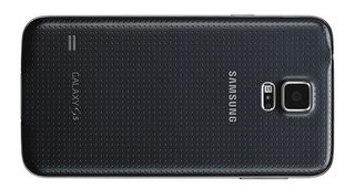 The Galaxy S5 is the first smartphone with a phase detection camera.