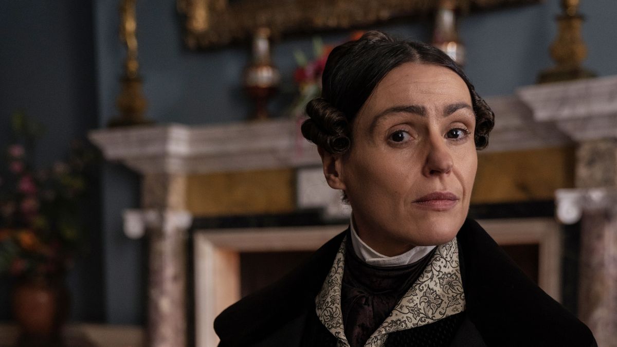 Gentleman Jack star Suranne Jones reveals hilarious secret | What to Watch