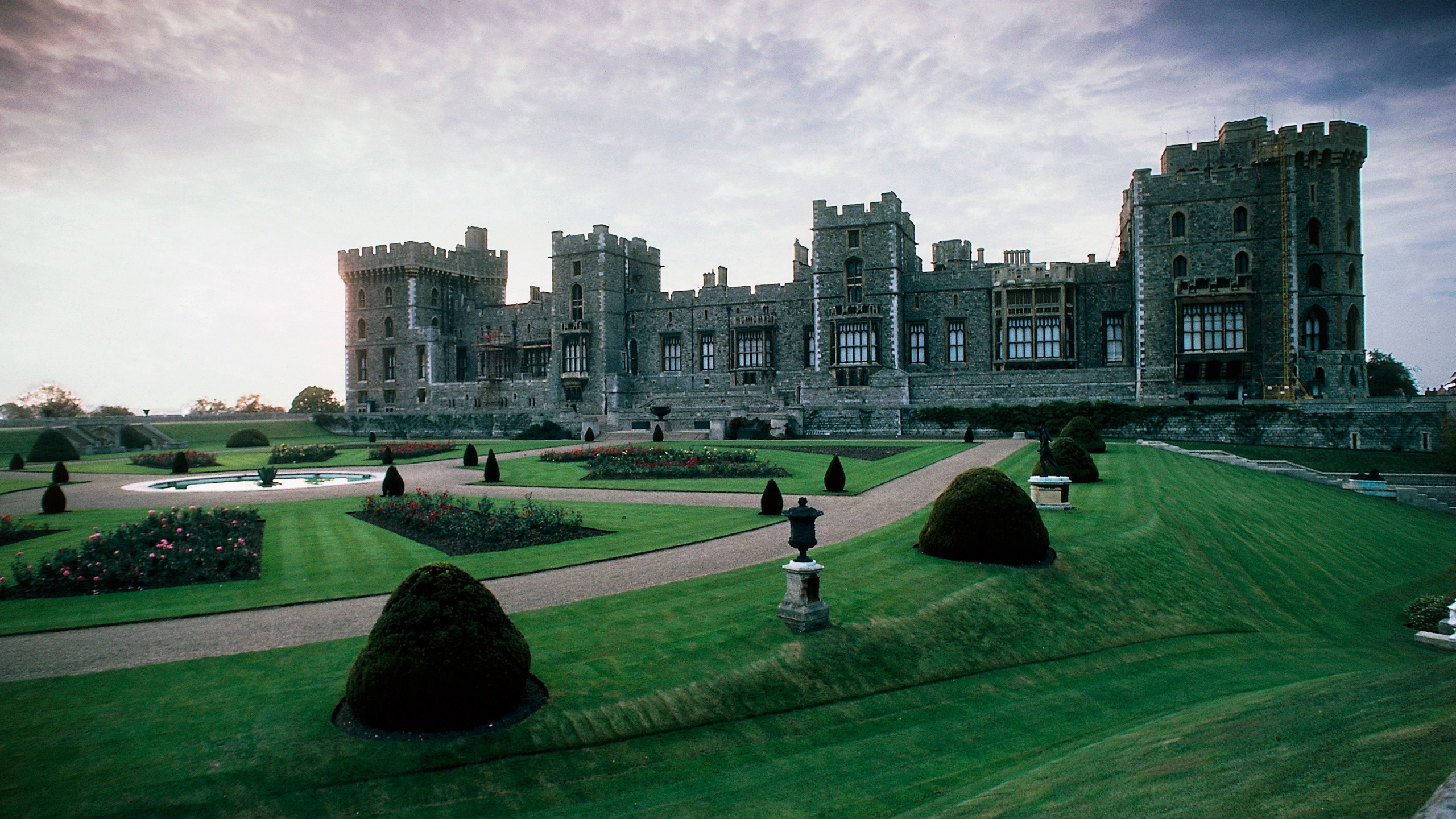 A view of Windsor Castle in May 2014