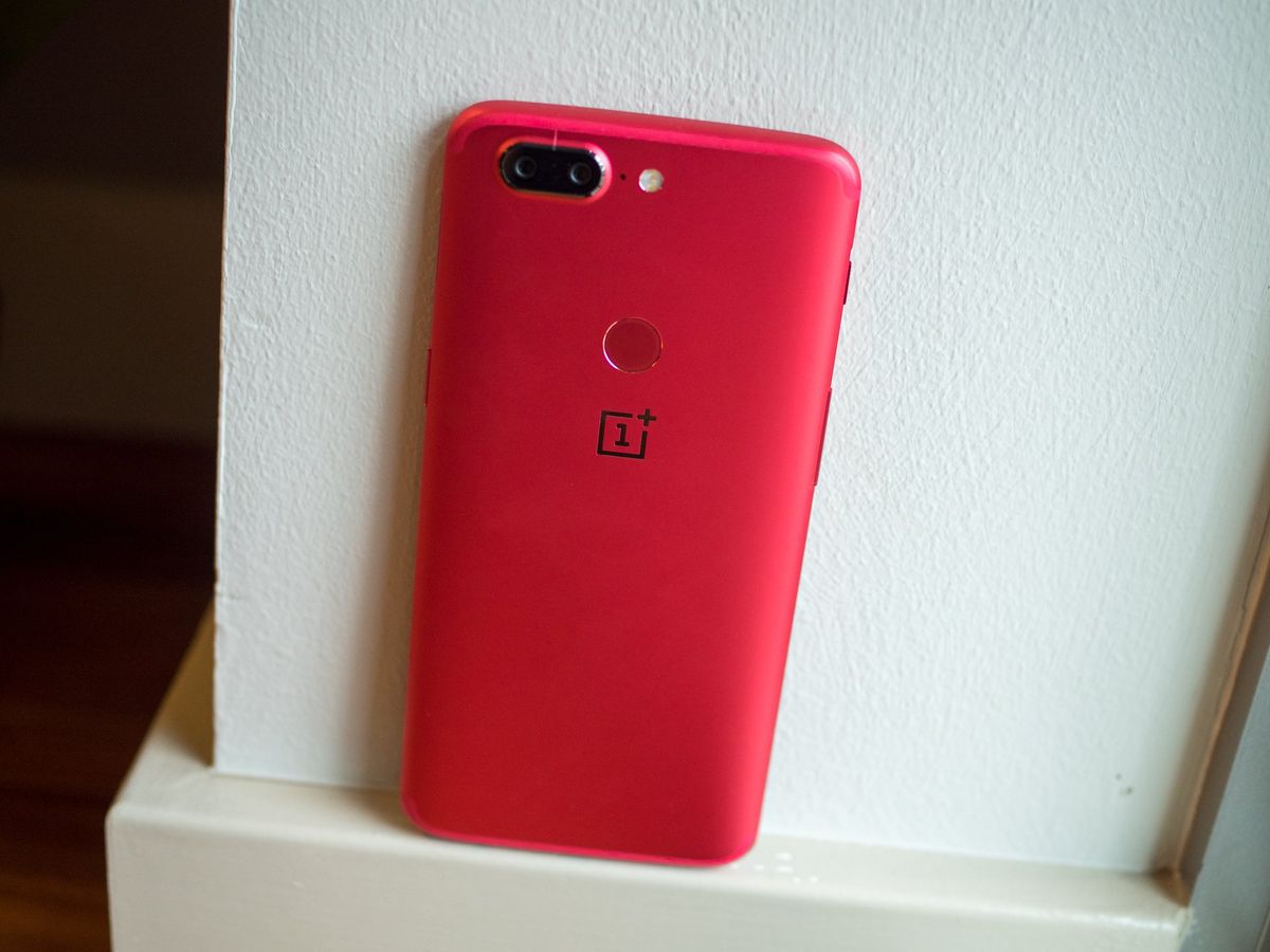 OnePlus 5T Lava Red