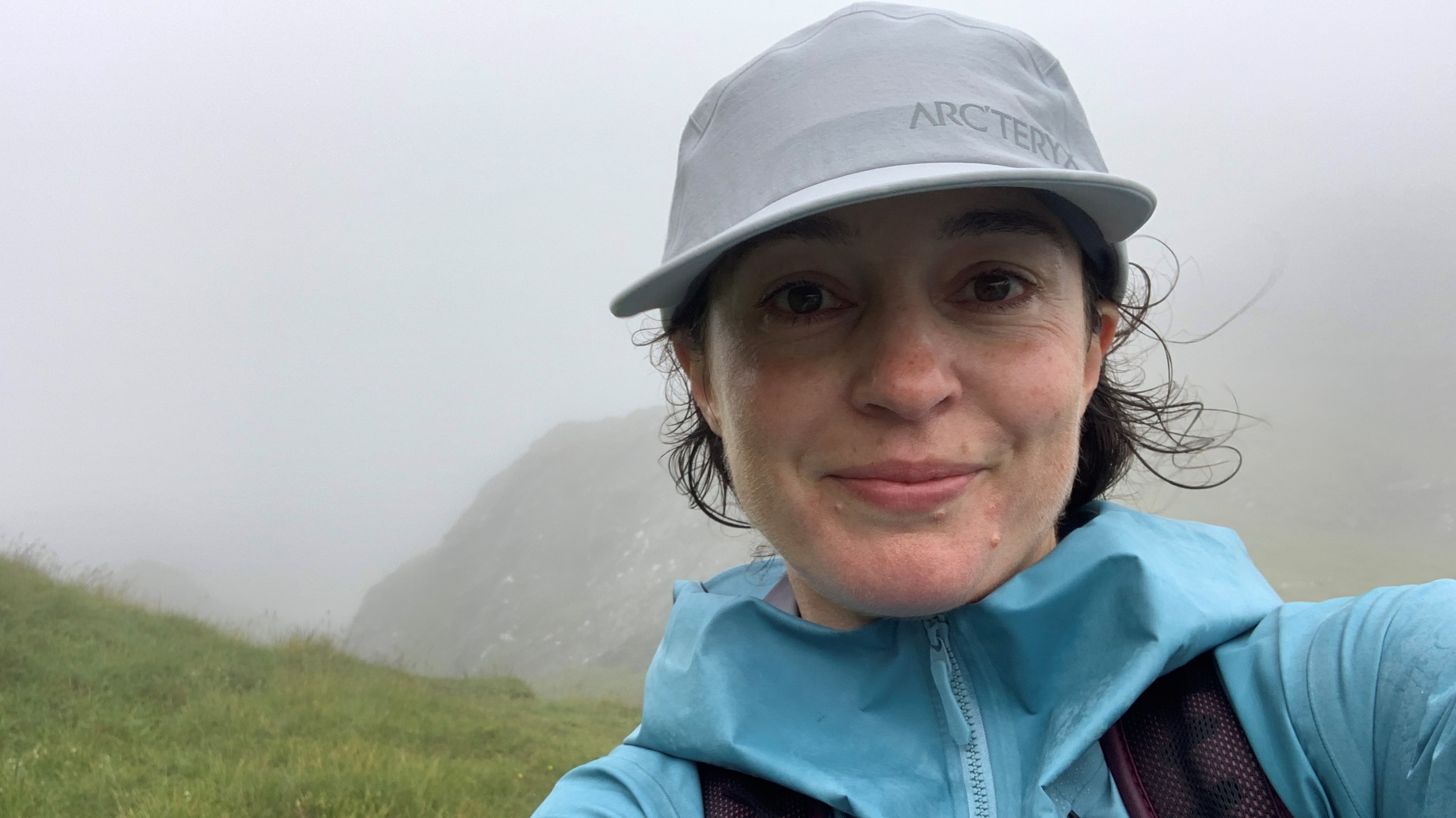 Arc'teryx Paltz Cap review: keeps the sun and rain out of