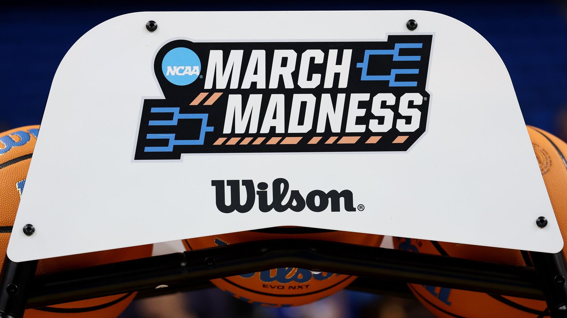 March Madness 2026 — Stream it *FREE* with these trial offers
