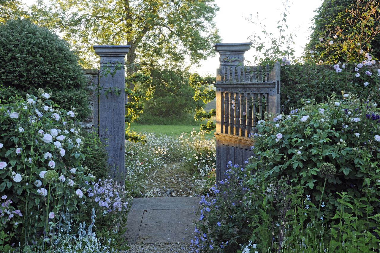 Celebrating the publication of her new book English Gardens, illustrated from the archives of Country Life, Kathryn Bradley-Hole charts the magazine’s extraordinary influence on our gardens