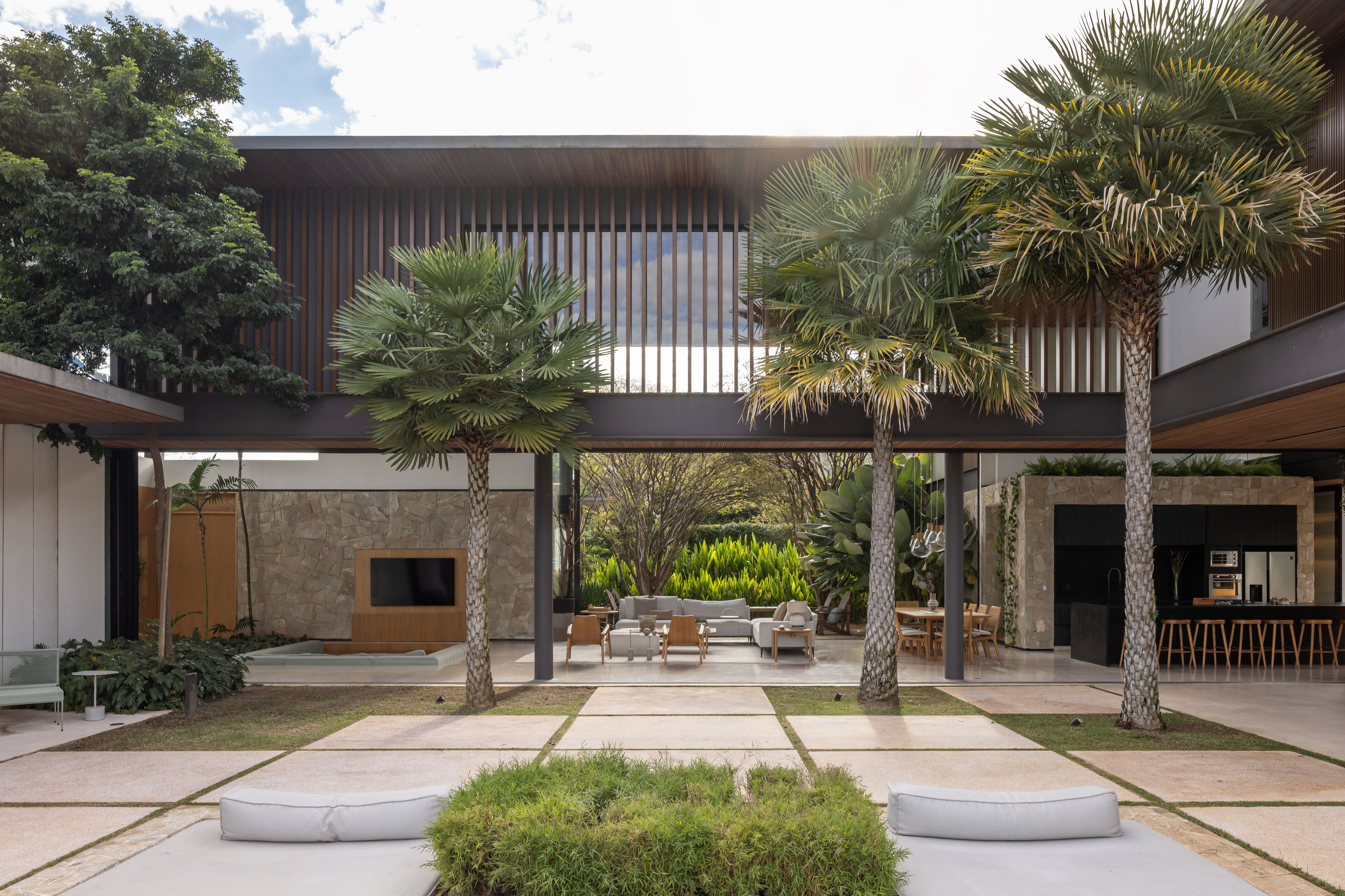 SLG House Sao Paulo