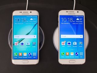 Galaxy S6 and S6 edge on chargers