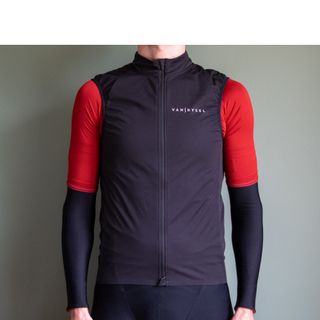 Van Rysel Windproof Gilet Racer in black pictured against a plain grey background