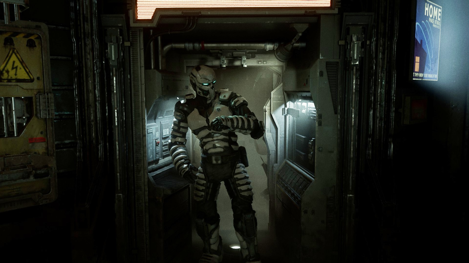 Dead Space yeniden çevrimi - Isaac askerin teçhizatında
