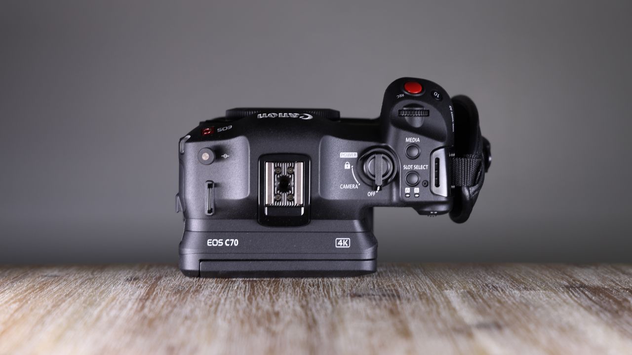 Canon EOS C70