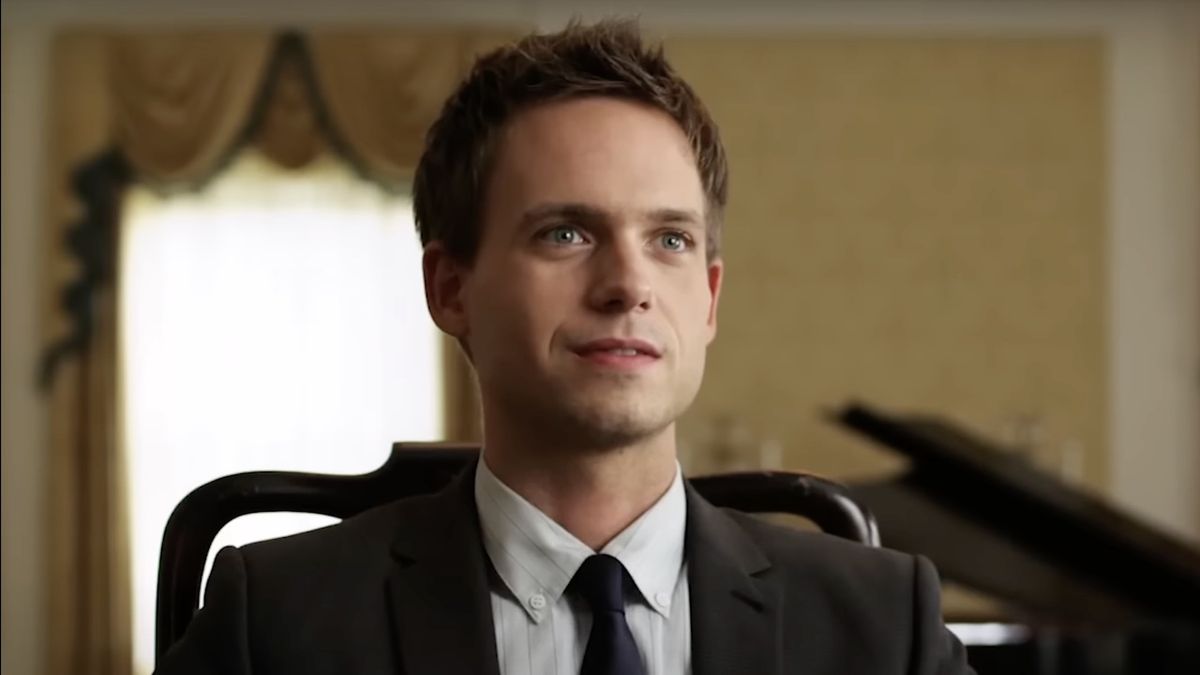 Patrick J. Adams as Mike Ross in Suits&#039; pilot episode