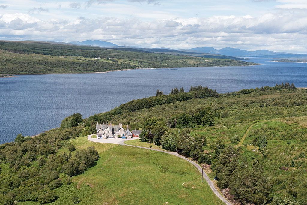 Lairg Lodge and River Shin Fishing, Lairg, Sutherland. 