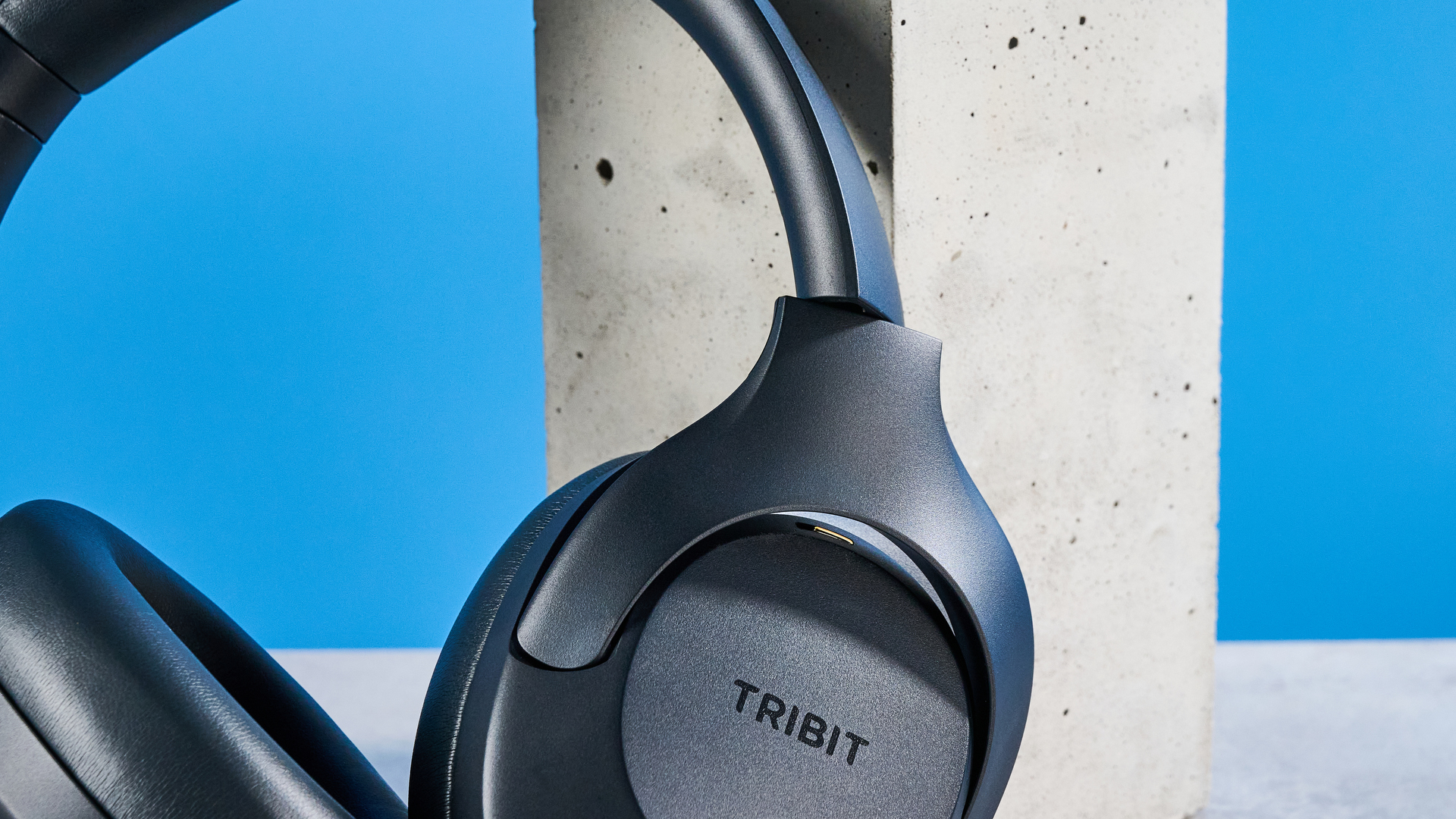 Black Tribit QuietPlus 81 over-ear headphones