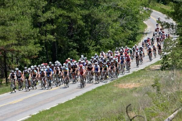 The elite men had a huge field today.