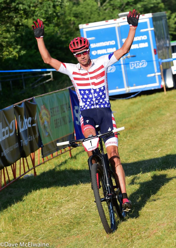 Todd Wells (Specialized) wins the first Boston Rebellionn Pro-XCT