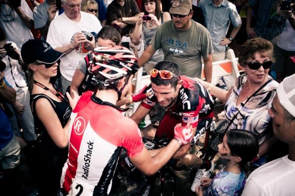 Matthew Busche (RadioShack) talks to George Hincapie (BMC) just after the finish.