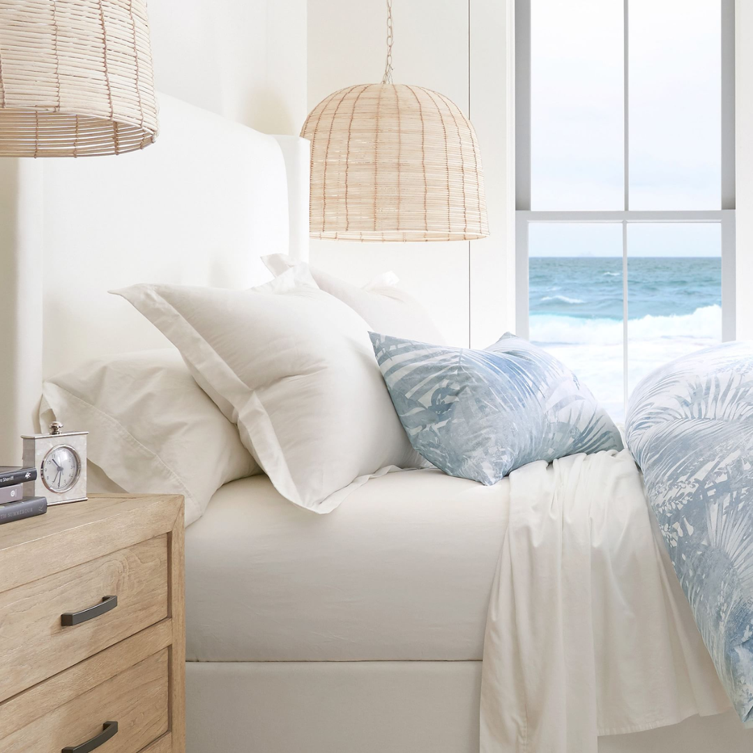 Pottery Barn White Cotton Sateen Set