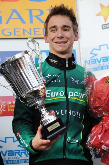 Stage 2 winner Bryan Coquard (Team Europcar) with his trophy.