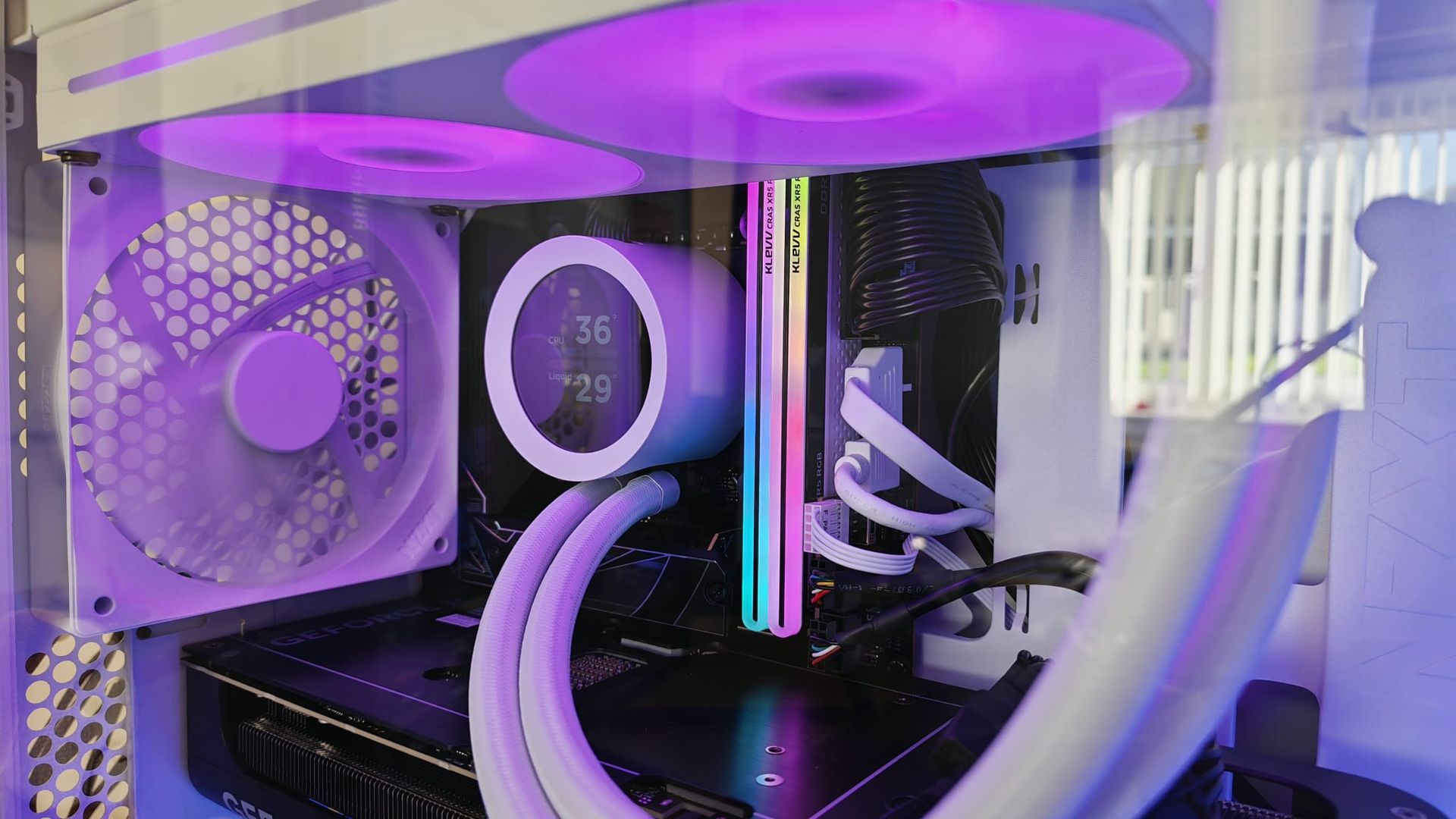 A Mini-ITX motherboard inside the NZXT H3 Flow