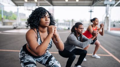 BRING SALLY UP - Push-Up Challenge 