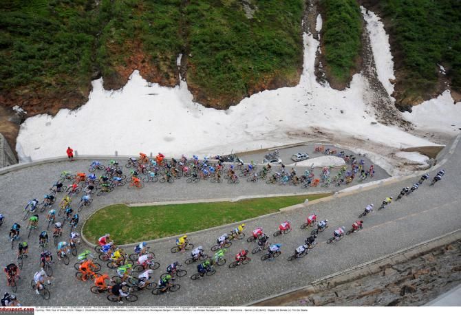The riders ascending the Gotthardpass