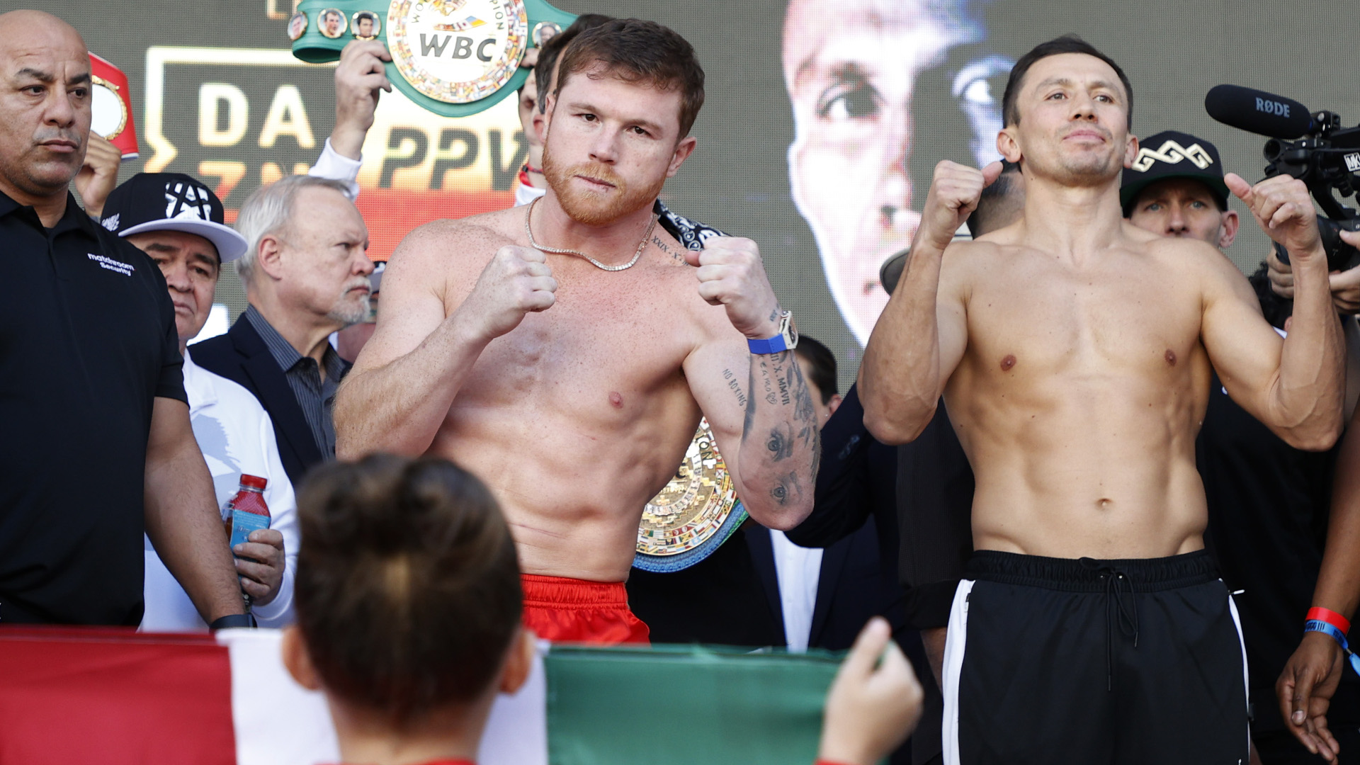 Canelo and GGG pose at their weigh-in ahead of the Canelo vs GGG 3 fight