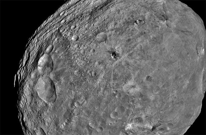 Vesta&#039;s Disk