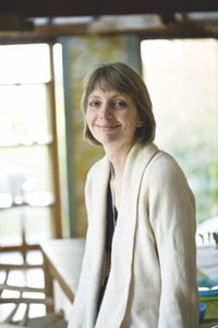 Rhoda Parry's avatar
