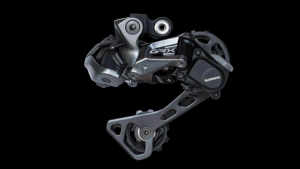 Shimano GRX Di2 short cage rear derailleur