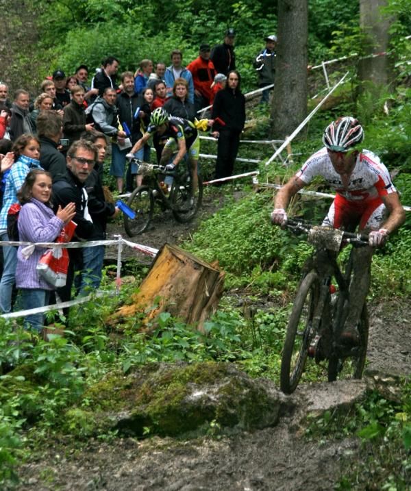 Florian Vogel (Scott Swisspower) and Moritz Milatz (Multivan Merida) were the leaders for much of the race together.