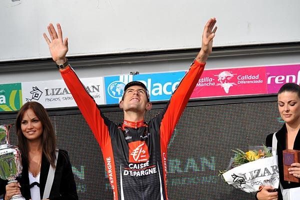 Imanol Erviti Ollo (Caisse d'Epargne) looks to the sky as he soaks up that winning feeling.
