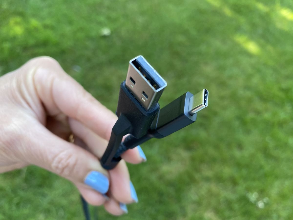 Nomad Universal USB-C Charging Cable