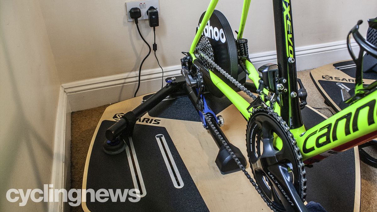 Electronic shifting paired with a Wahoo Kickr V5
