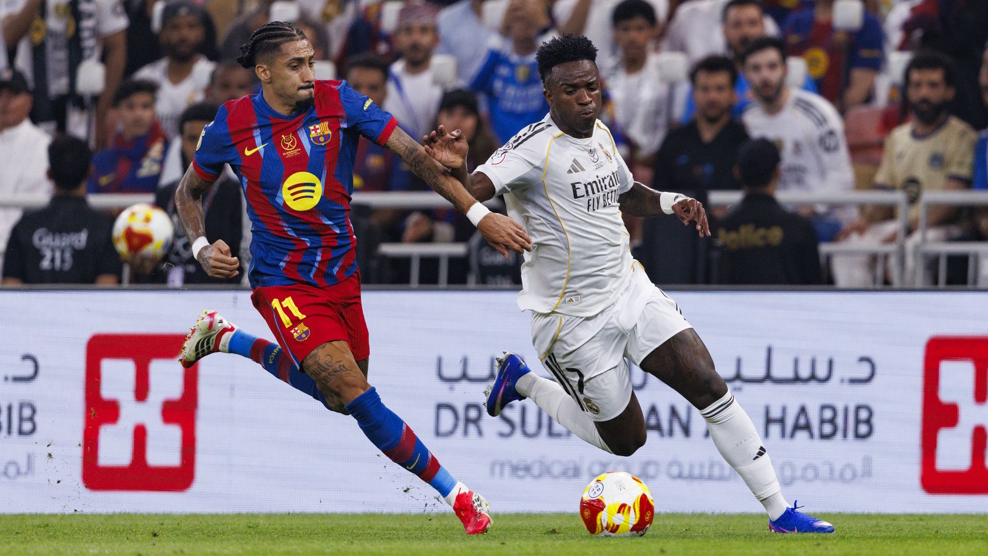 كيفية مشاهدة مباراة برشلونة وريال مدريد: بث مباشر وقنوات تلفزيونية للكلاسيكو