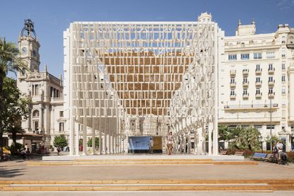 Agora installed in the city hall plaza in Valencia for World Design Capital 2022