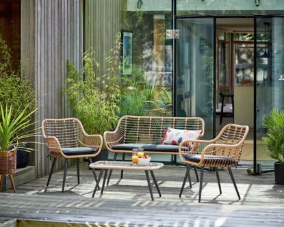 Argos table and online chairs outdoor