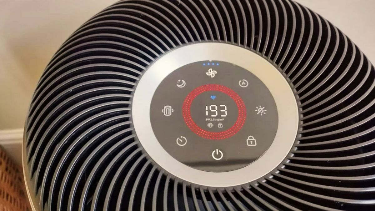 Levoit Core 400S being tested in writer's home