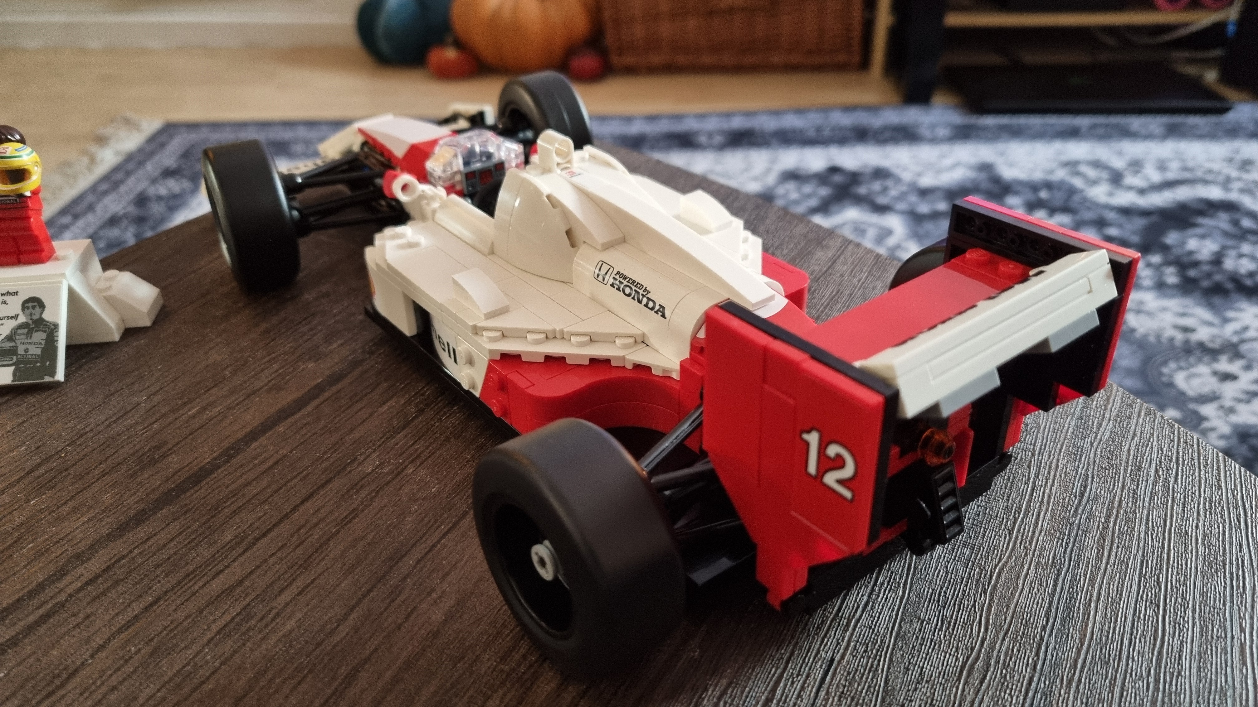 The Lego Icons McLaren MP4/4 & Ayrton Senna kit