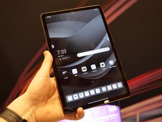 Lenovo Tab M11 showing reading mode which flips the display to a greyscale