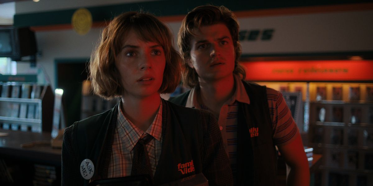 Maya Hawke and Joe Keery in Stranger Things