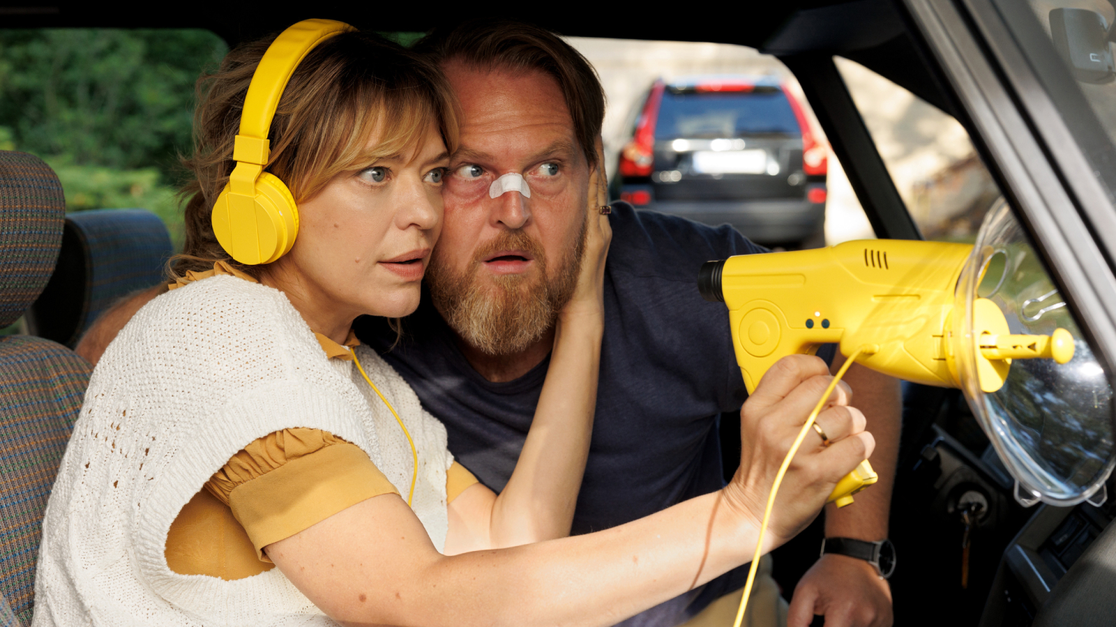 Heike Makatsch and Axel Stein in Apple TV Plus' Where's Wanda?