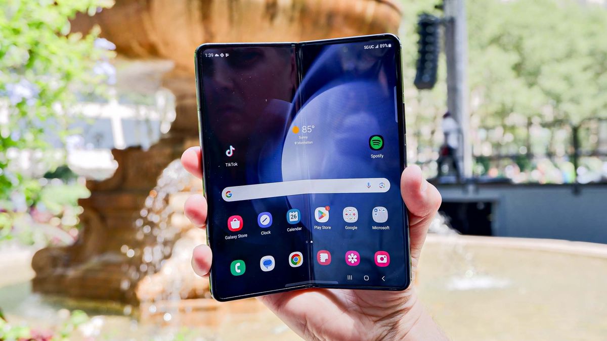 Samsung Galaxy Z Fold 6 FE is going to need a lot more than a cheap price