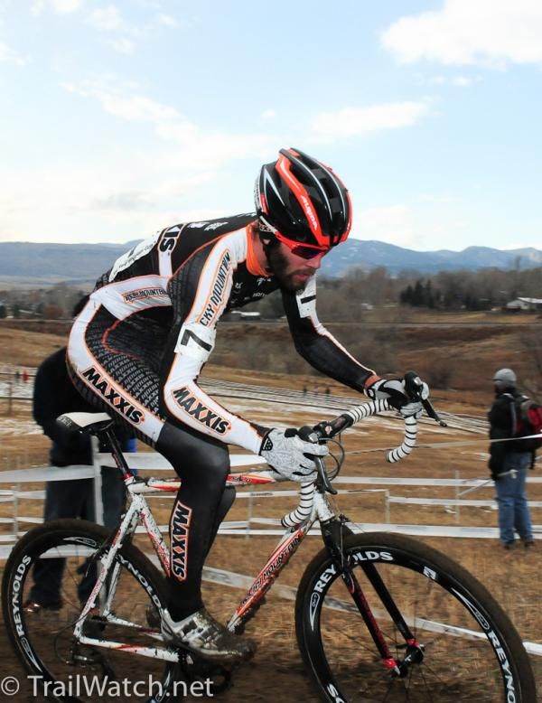 Geoff Kabush tackles one of the many corners in Fort Collins.