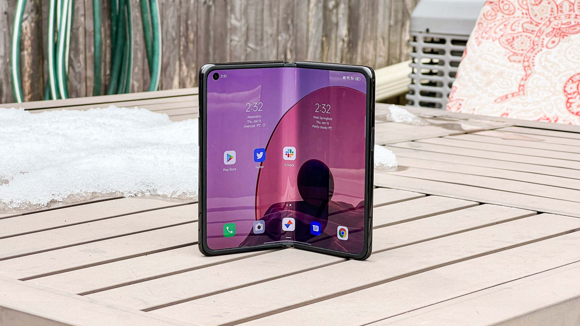 Oppo Find N review (hands on): Finally, the Galaxy Z Fold 3 has