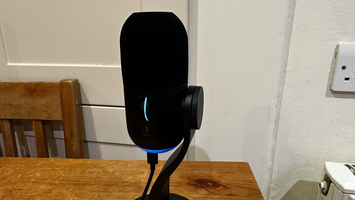Logitech Yeti GX review - a great-sounding microphone for