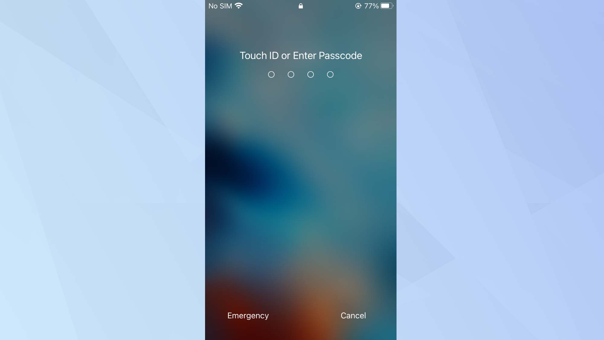 Домашний экран iOS 15 с запросом на ввод пароля