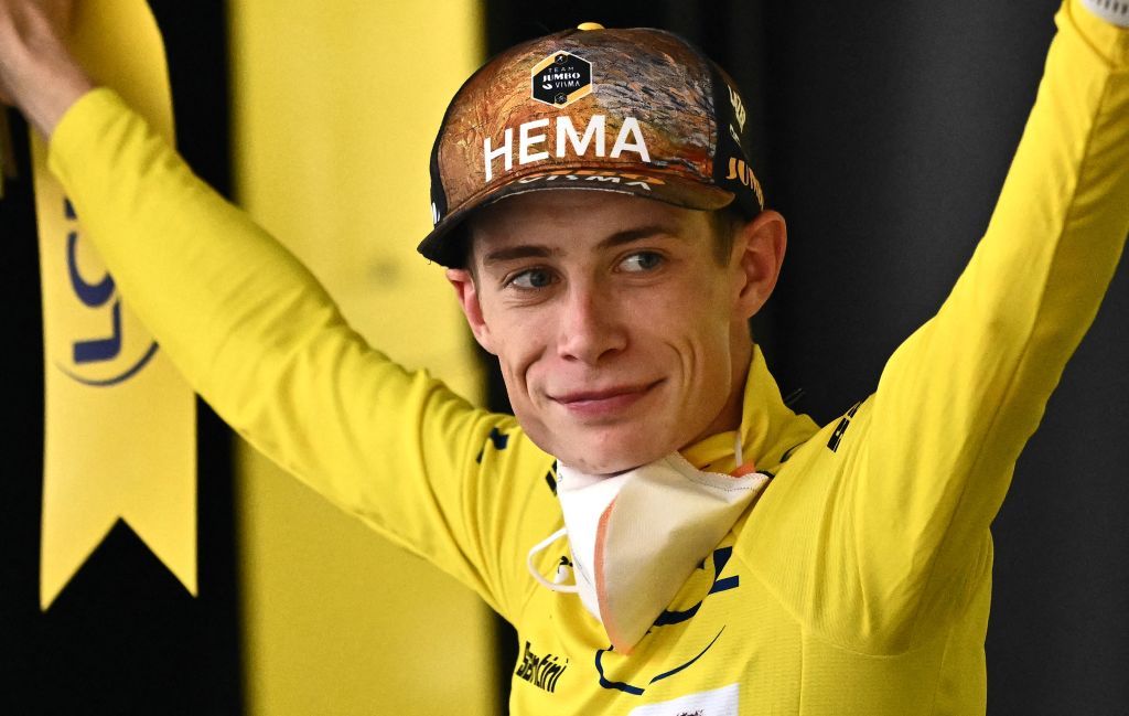 Jonas Vingegaard (Jumbo-Visma) on the podium