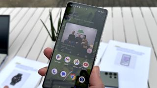 Android q2 2023 feature drop