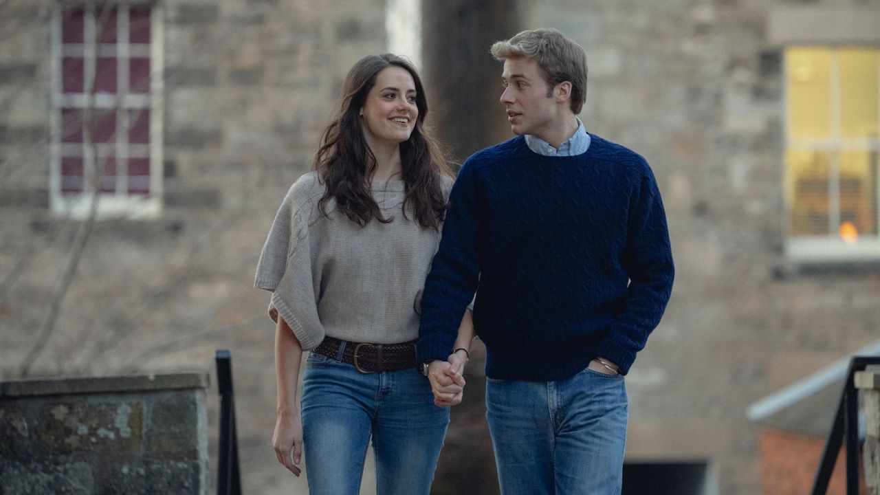 Meg Bellamy as Kate Middleton and Ed McVey as Prince William (EP5-EP10)