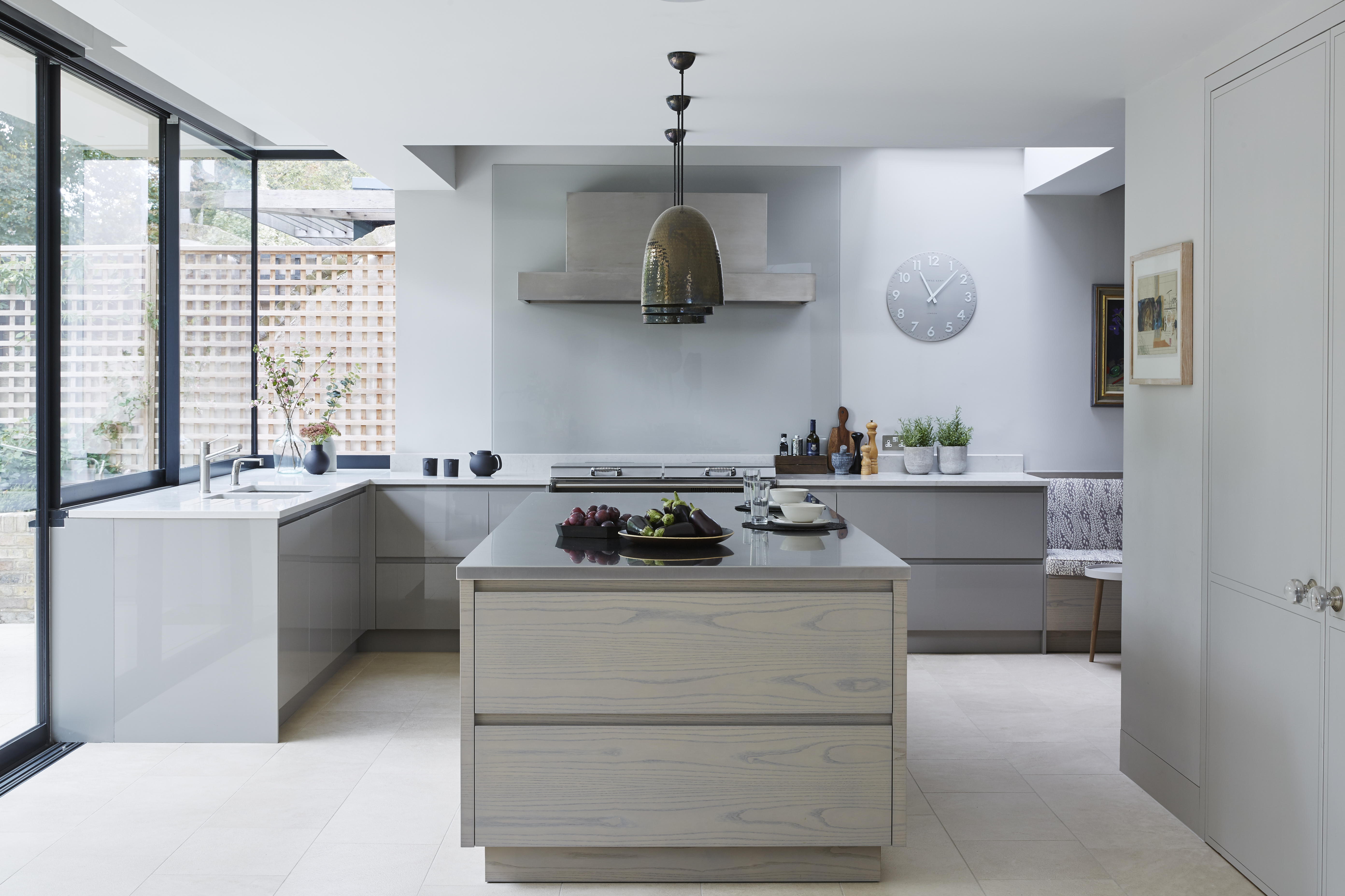 Handleless Kitchens Pros Cons And