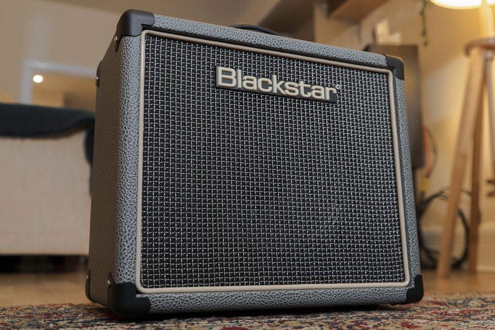 Blackstar HT-1R Bronco Grey